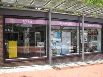 schaufenster-munster-touristik