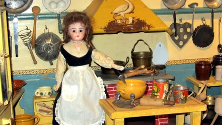 spielzeugmuseum-wattenwil-puppenkueche