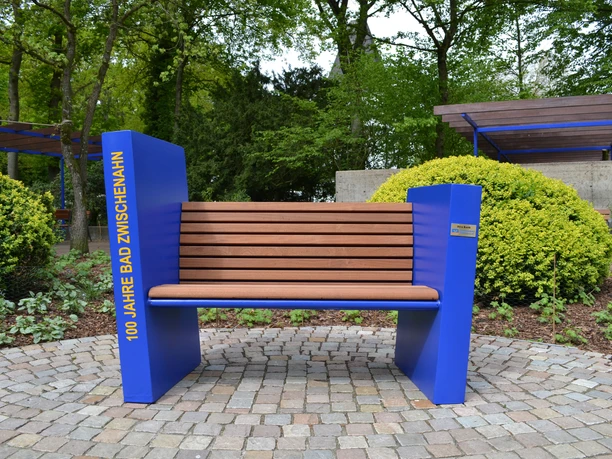 jubilaeumsbank-100-jahre-bad