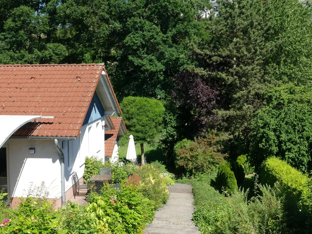Ferienhäuser_-wohnungen Land & Leute (2).jpg