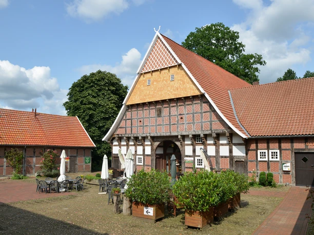 elting-bussmeyer-giebel_christianwuest