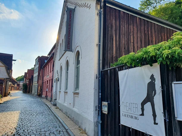 HeinrichOsterwoldHalle©Dorothée Meyer (20).jpg Lauenburg Heinrich Osterwold Halle