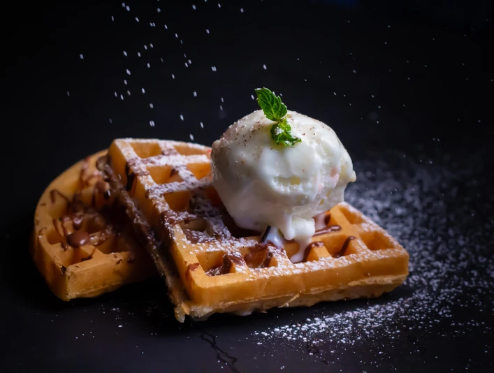 Hotelrestaurant im Juister Hof.jpg Hotelrestaurant im Juister Hof