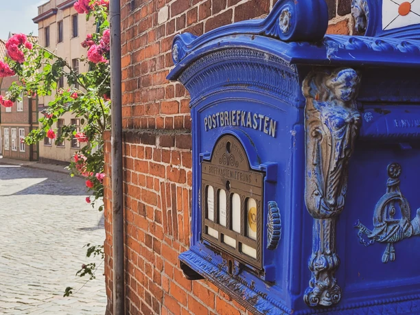 Blaue Briefkästen Historische Briefkästen