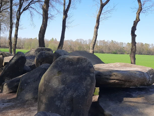 huenensteine-berge-SGFuerstenau-Osnabruckerland