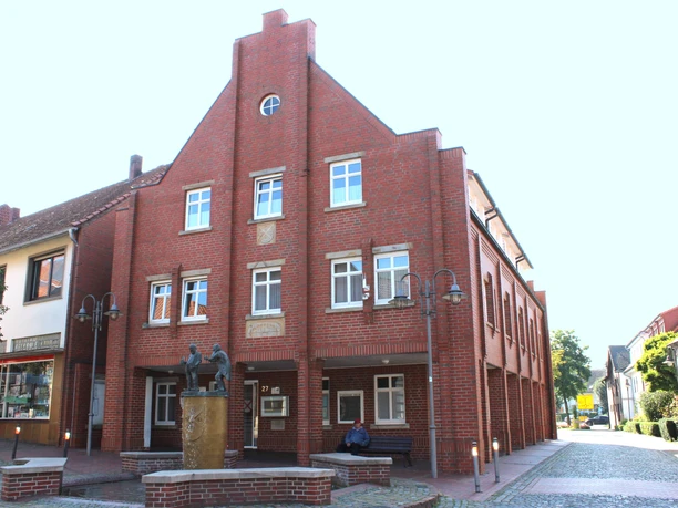 Rathaus mit Tourist-Information