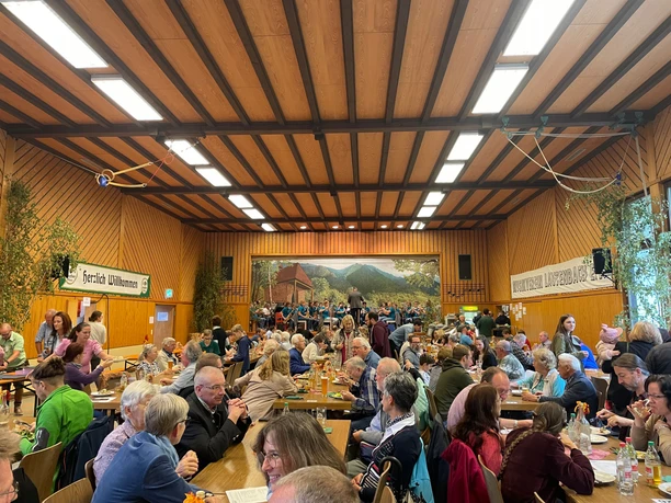 Knödel in allen Variationen werden am traditionellen Lautenbacher „Knödelfest“ geboten, das vom Musikverein Lautenbach e.V. veranstaltet wird.