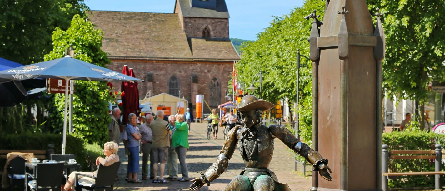 bodenwerder_muenchhausen-brunnen-2