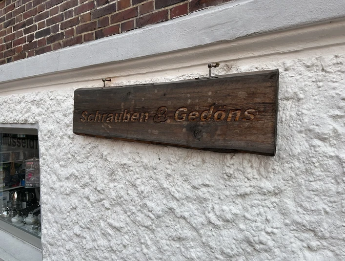 Schrauben und Gedöns - Geschäft auf Juist.jpeg Schrauben und Gedöns - Geschäft auf Juist