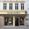 Hunkemöller.jpg Das Bild zeigt den Eingangsbereich des Geschäfts Hunkemöller