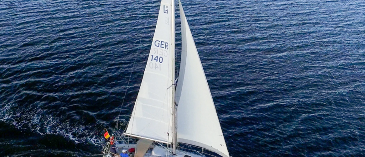 segelboot-auf-der-ostsee.jpg