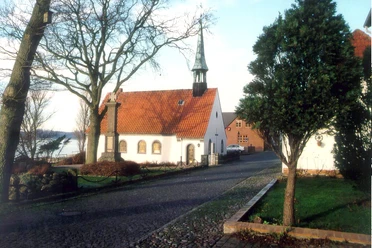 kirche-in-maasholm.jpg