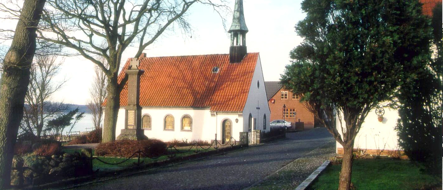 kirche-in-maasholm.jpg