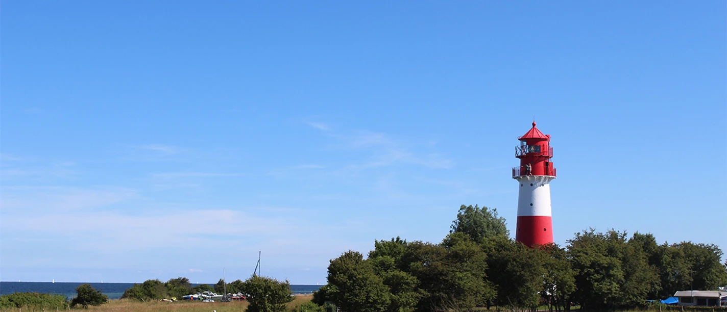 falshoeft-leuchtturm.jpg