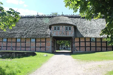 gut-frauenhof-esgrus.jpg
