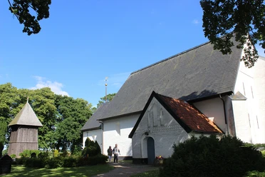 kirche-schnarup.jpg
