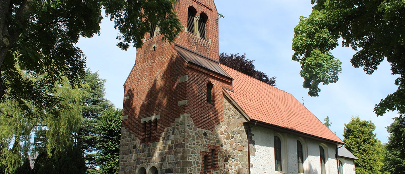 kirche-satrup.jpg