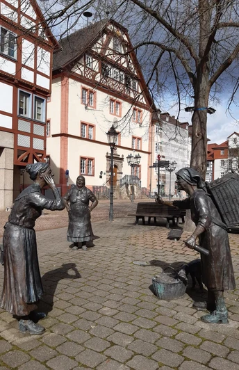 Die Marktweiber auf dem Rotenburger Marktplatz