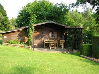 Sitzplatz am Gartenhaus