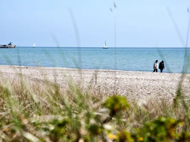 hotel-und-restaurant-schleimuende-strand.jpg