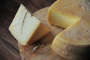 Stockbild-Käse.jpg