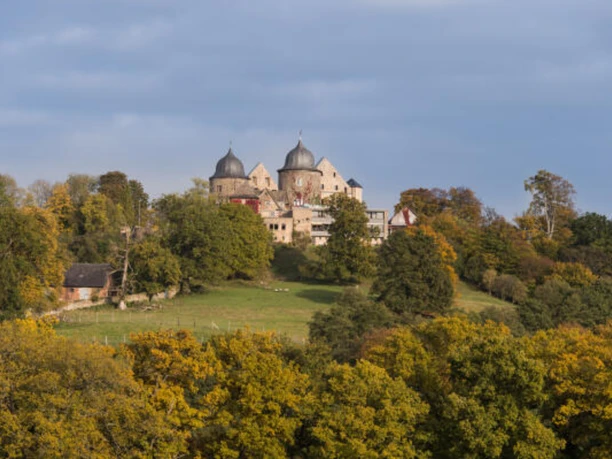 dornr-schenschloss