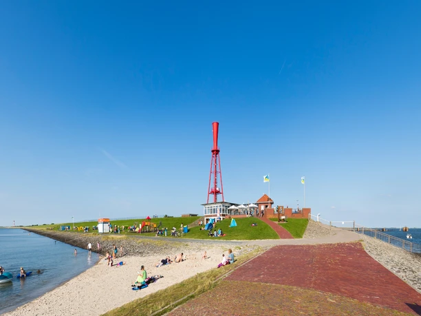 Leuchtturm_Eckwarderhoerne_Nordsee_Familie.jpg