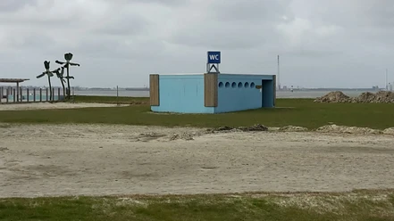 OEffentliche_Toilette_Nordsee_Butjadingen_Friesenstarnd_Tossens.jpg
