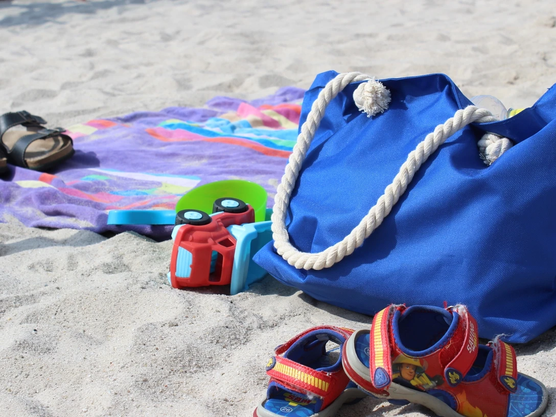Friesenstrand_Butjadingen_Nordsee_Familie_Babystrand__Tossens_Tasche.JPG