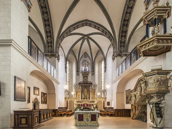 Hauptkirche BMV Innenraum Kirchen-Innenraum