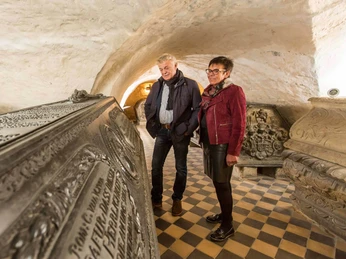 Guelph crypt in the main church Welfengruft in der HauptkircheGuelph crypt in the main churchGuelph-krypten i hovedkirkenGuelph crypte in de hoofdkerk