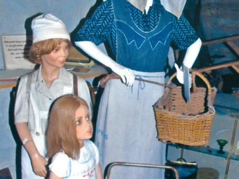 Kirchbodenmuseum der Christuskirche Weddel