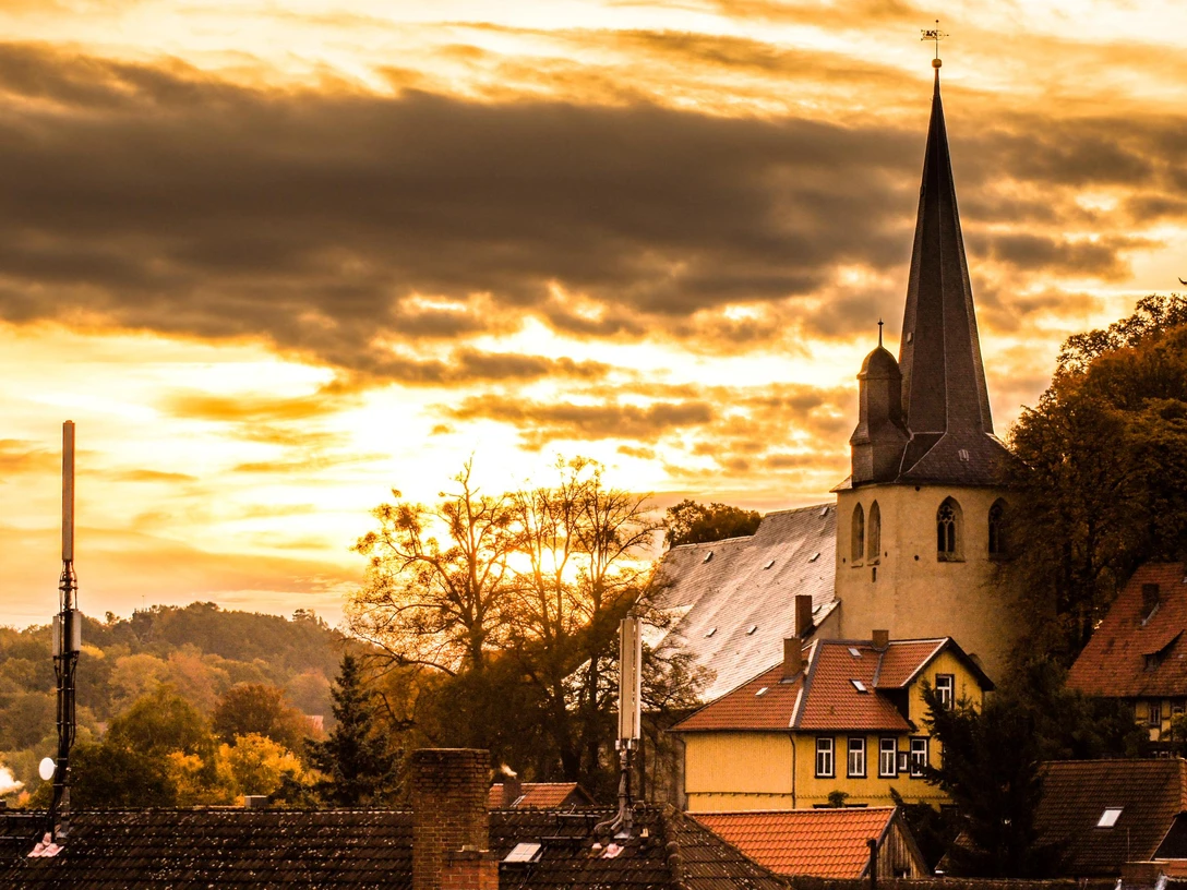 Bartholomaeuskirche Blankenburg im Abendlicht
