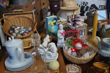 Flohmarkt - Trödel