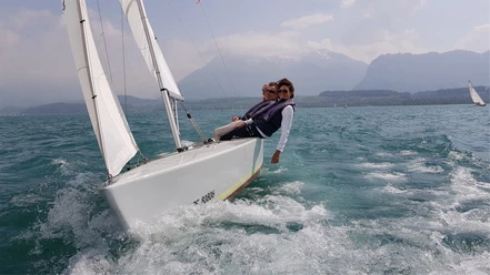 hilterfingen-segelschule-thunersee-segeln