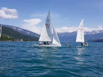 hilterfingen-segelschule-thunersee-segelschiffe