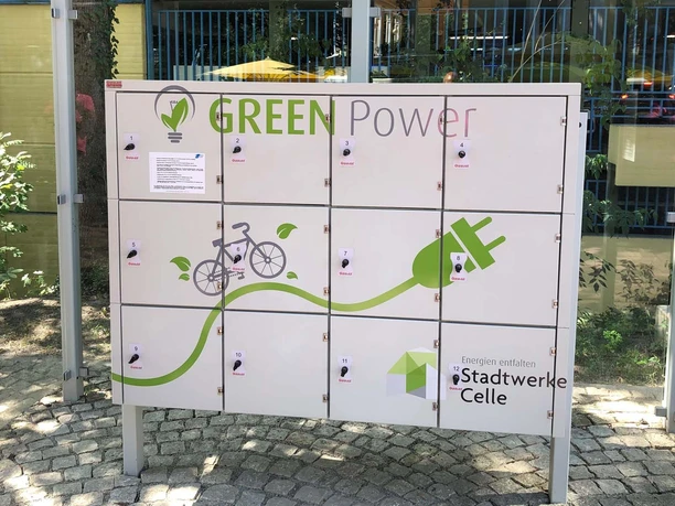 Schließfächer mit Ladefunktion Schließfächer mit Ladefunktion