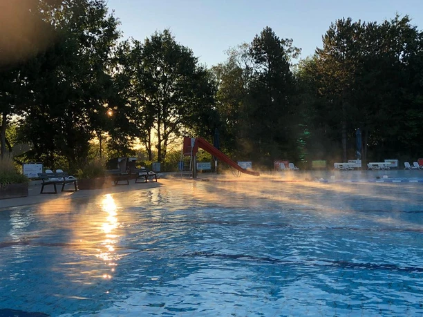 Morning atmosphere at the Westercelle Open Air Pool Morning atmosphere at the Westercelle Open Air Pool