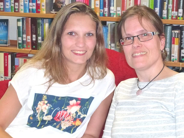 Das freundliche Bücherei-Team der Samtgemeindebücherei Selsingen freut sich auf Ihren Besuch Das freundliche Bücherei-Team der Samtgemeindebücherei Selsingen freut sich auf Ihren Besuch