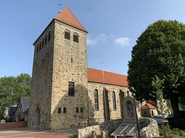 St. Andreas Kirche Andervenne ©Samtgemeinde Freren.JPG
