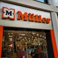 Müller.jpg Das Bild zeigt den Eingangsbereich von Müller