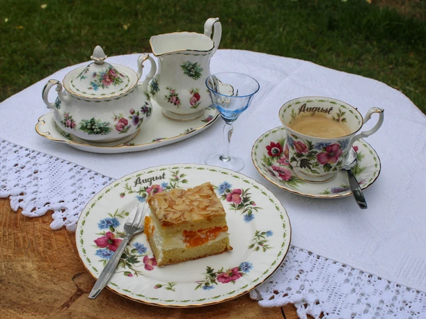 Kaffee und Kuchen
