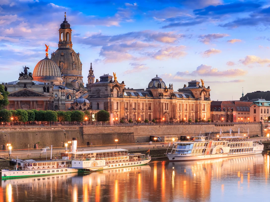 Brühlsche Terrasse (1).jpg