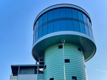 Cafe Weitblick Außenansicht.JPG Außenansicht Weitblick cafe & bar Gifhorn