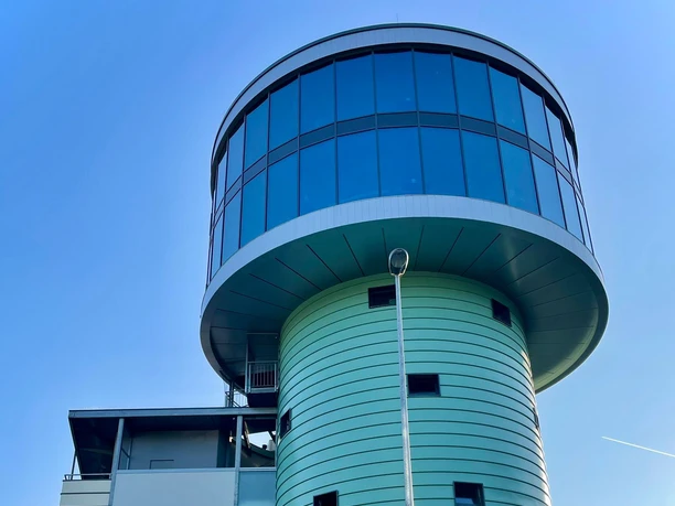 Cafe Weitblick Außenansicht.JPG Außenansicht Weitblick cafe & bar Gifhorn