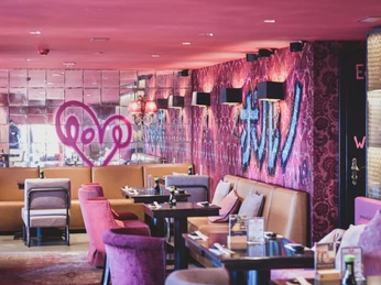 Negishi_Sushi_Bar_innen Inneneinrichtung Negishi Sushi Bar