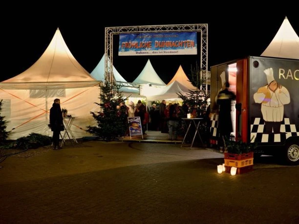 Duhner-Festtagsmarkt.jpg Duhner-Festtagsmarkt.jpg