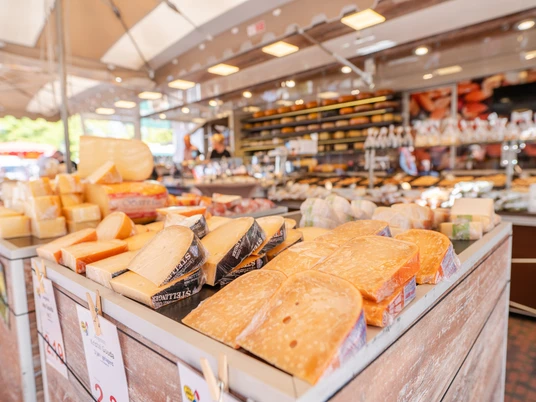 Wochenmarkt in Papenburg.jpg