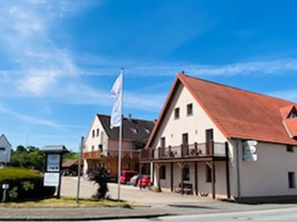 Gasthof Almehof Thöne | Büren-Weine Gasthof Almehof Thöne | Büren-Weine