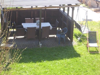 Überdachte Sitzecke